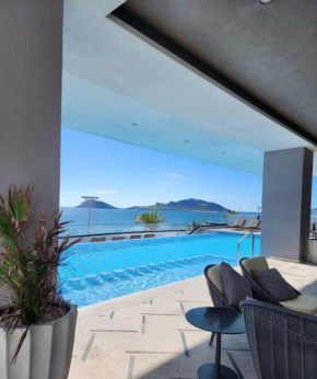 Nuevo Condominio Vista al Mar en el Malecon de Mazatlán
